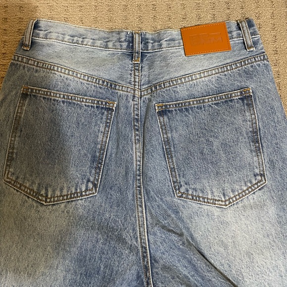 Princess Polly Criss Cross Jeans - Picture 3 of 3